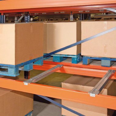 traverses-stocker-palettes-patins-paralleles-lisse.1.1